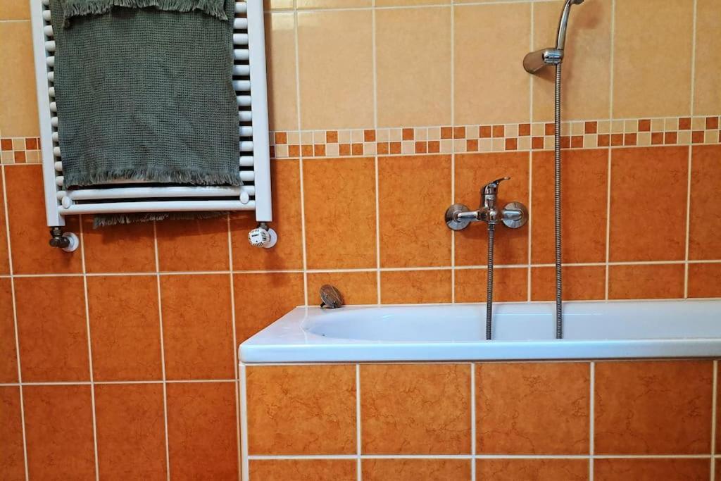 Zoeld Orom Apartman Lakas Göd Exteriér fotografie